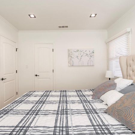 Cozy Suite Near Universal Studios ลอสแอนเจลิส ภายนอก รูปภาพ